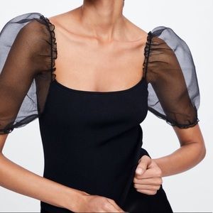 Zara Puff Sleeved Top